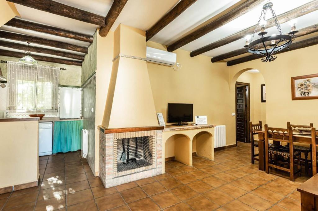 Complejo Turistico El Alamo Hotel Hornachuelos Ngoại thất bức ảnh