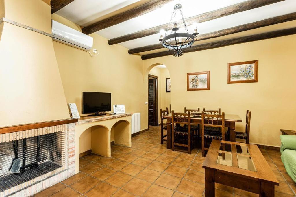 Complejo Turistico El Alamo Hotel Hornachuelos Ngoại thất bức ảnh